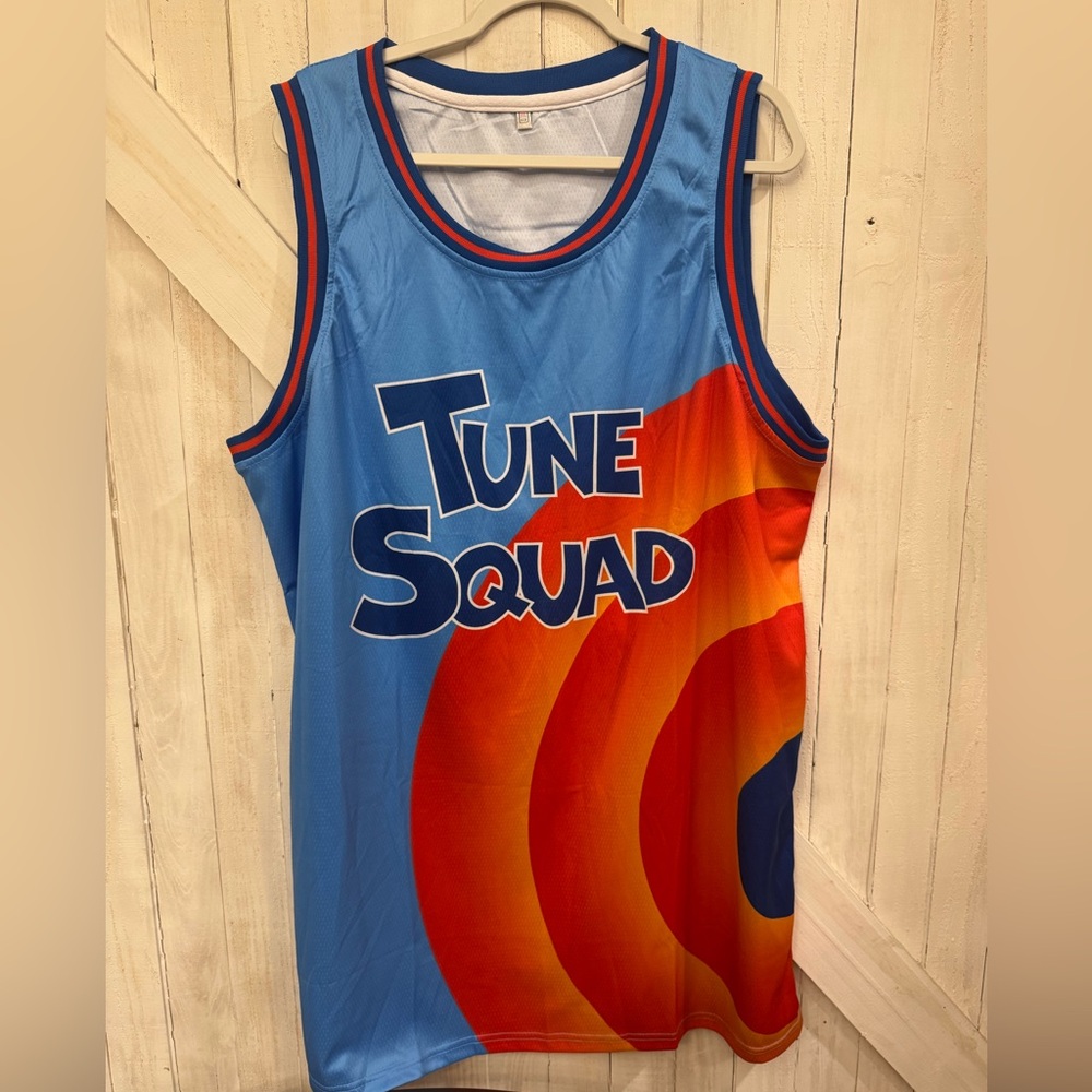 Tune Squad Basketball Jersey – LoLa Bunny – Space Jam Inspired – Size XXXL